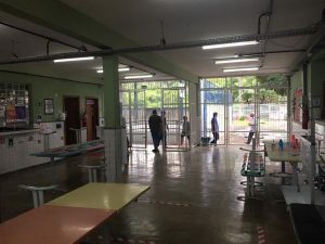 Manhã de votação tranquila na escola Judith Leão Castello Ribeiro, em Pitanga, na Serra. Poucas filas e tempo de votação bem rápido entre os eleitores. Crédito: Vinicius Viana